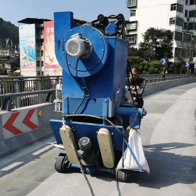 Road/deck shot blasting machine